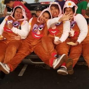 Meet your Posher, Uini